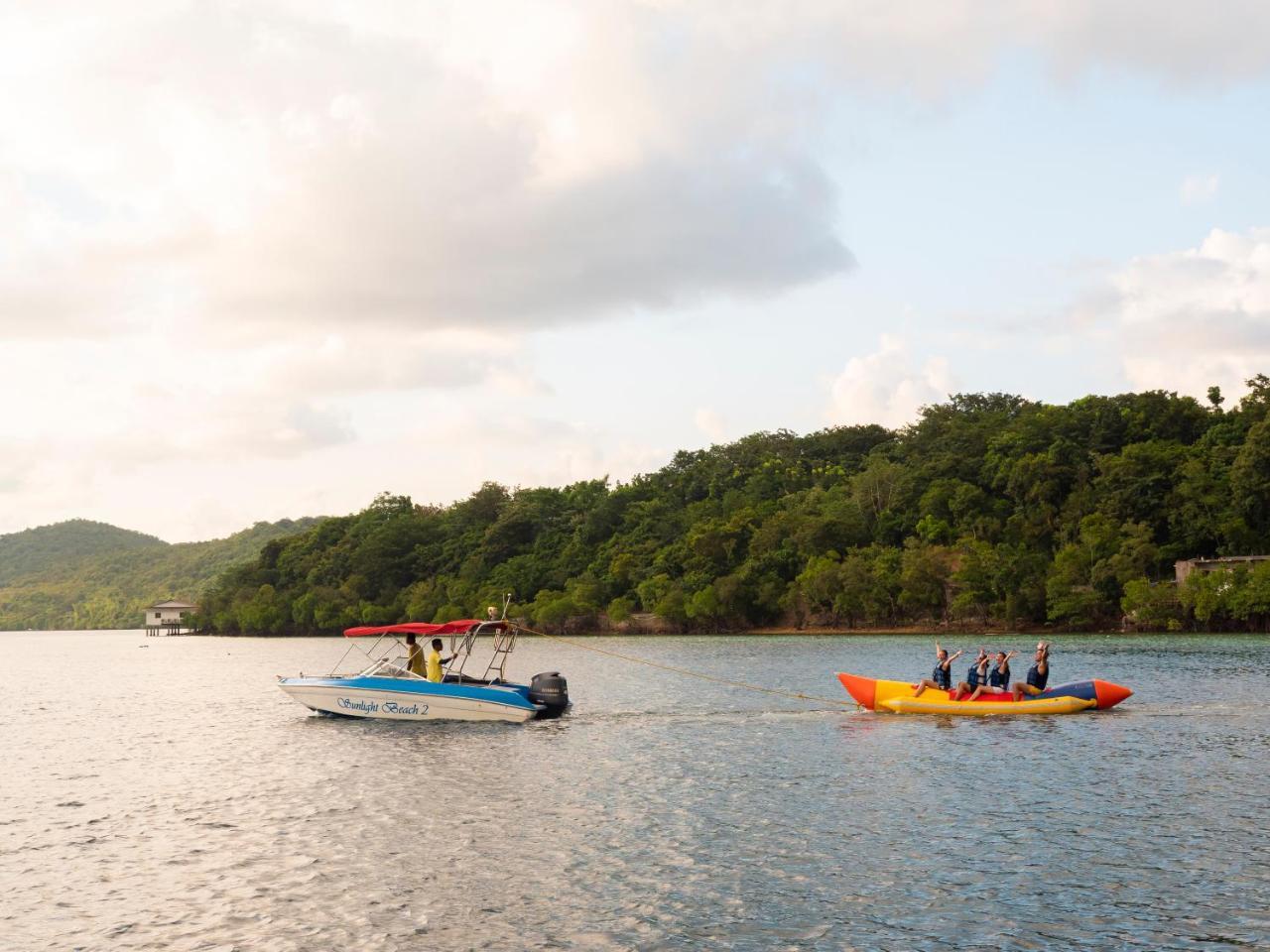 Sunlight Ecotourism Island Resort Culion Reservation Exterior photo